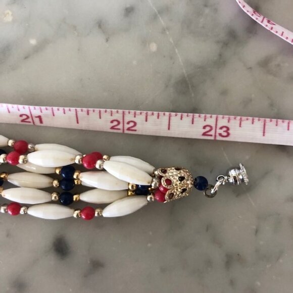 HONG KONG Red White Blue Lucite Bead 6 Strand Vintage Necklace - Picture 14 of 15